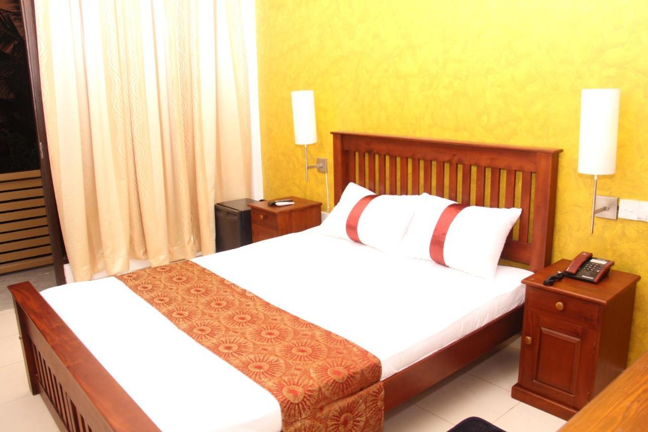 Zendara Hotel نيجومبو المظهر الخارجي الصورة