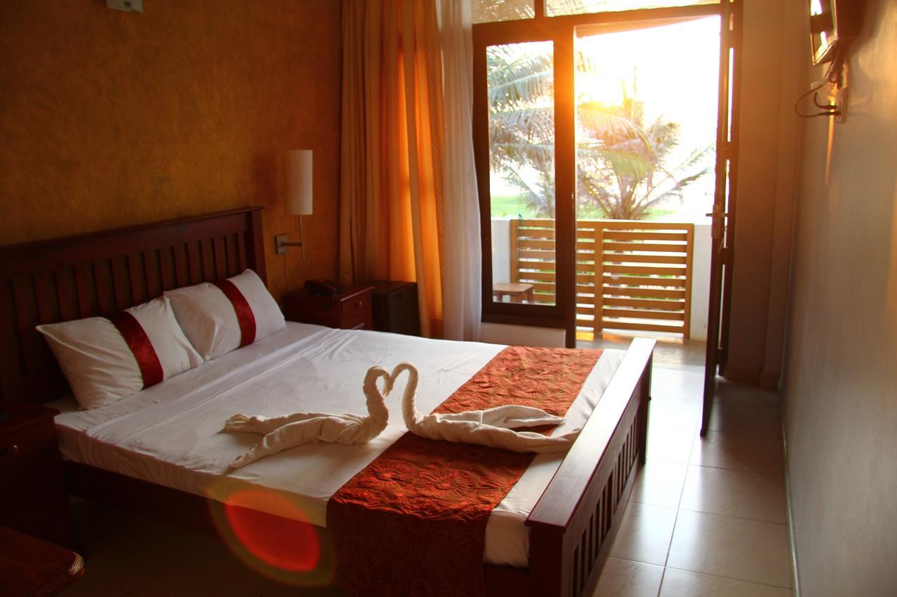 Zendara Hotel نيجومبو المظهر الخارجي الصورة